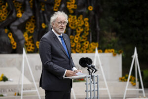 DEN HAAG, NEDERLAND - 15 AUGUSTUS, 2025:
De Nationale Herdenking 15 augustus 2025.
CREDIT: Ilvy Njiokiktjien